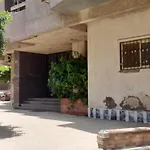 غرفة سنجل بحمام خاص لمزيد من الخصوصية Single Room With Private Bathroom For More Privacy Номер С Отдельной Ванной Комнатой Для Большей Конфиденциальности Chambre Avec Salle De Bain Privee Pour Plus D\'Intimite